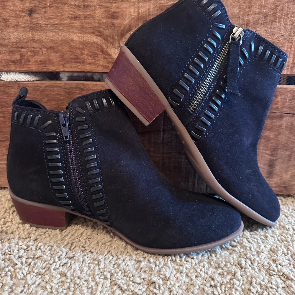 Diba Black Ankle Boots with Stitch Detail